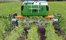 bonirob_precision_spraying_d1_210921_GO