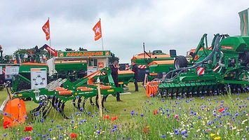 Cereals-stand-B_ret_ly_01