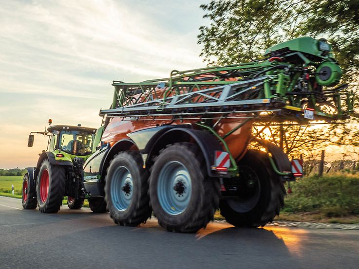 Das Tandemfahrwerk der UX 11201 Super (2) UX11201_Claas_d0_kw_P5181392_d2_200730
